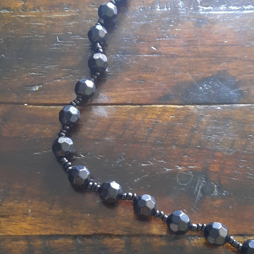 Necklace - Picture 2 of 4